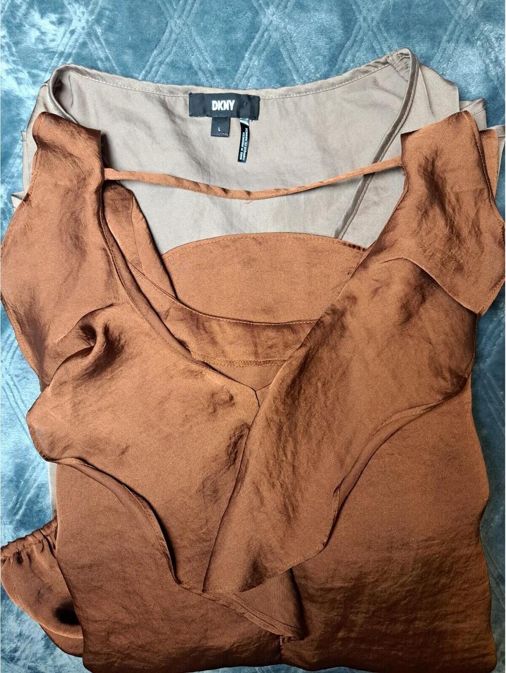 2 Lots Of Cato &DKNY Ladies' Short Sleeve V-Neck Top Blouse L BROWN Gray